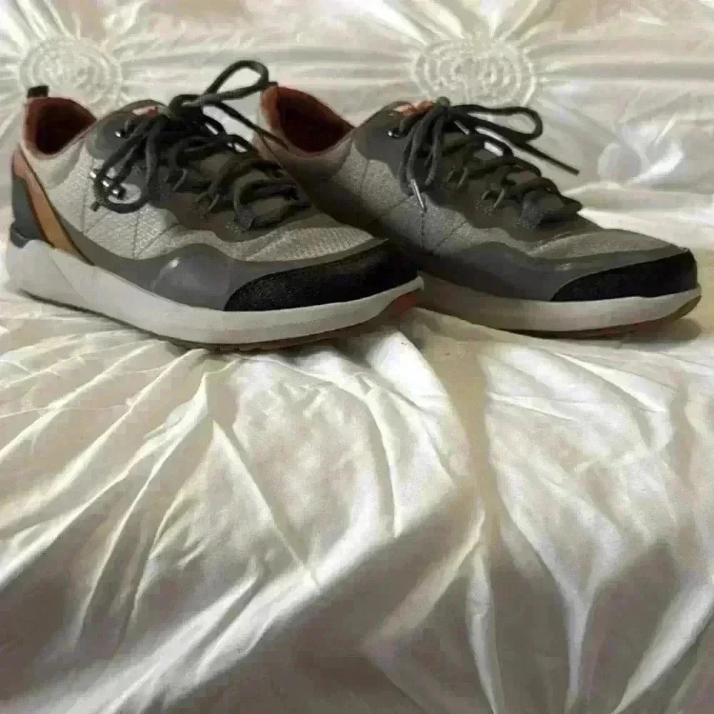 Women’s Cobb Hill Skylar M Lace Waterproof Sneakers– Grey 7.5 - Picture 1 of 9
